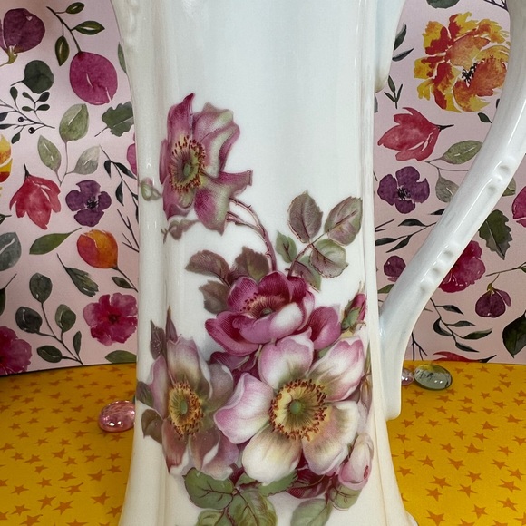 Gerold Porzellan (Porcelain) 8 inch pitcher. Made in Bavaria West Germany - Picture 9 of 9